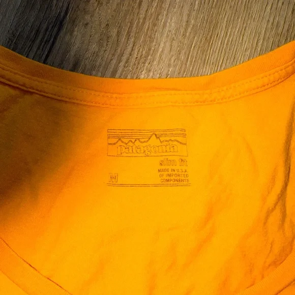 Patagonia Graphic Tee Small Flaws Orange Floral  Slim Fit Size Small - Picture 5 of 7